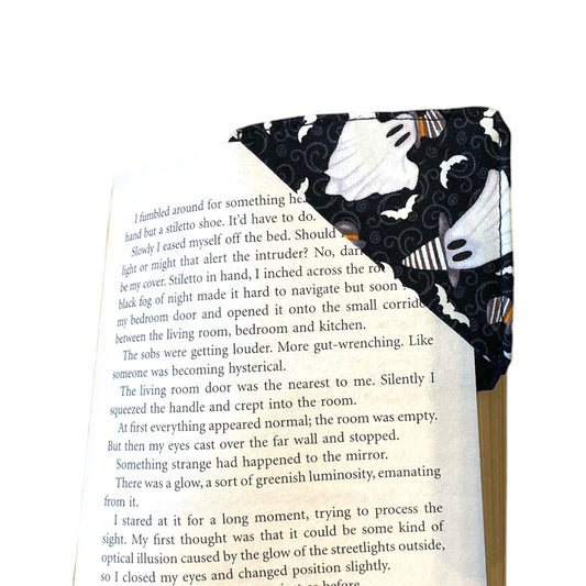 Spooky corner bookmarks
