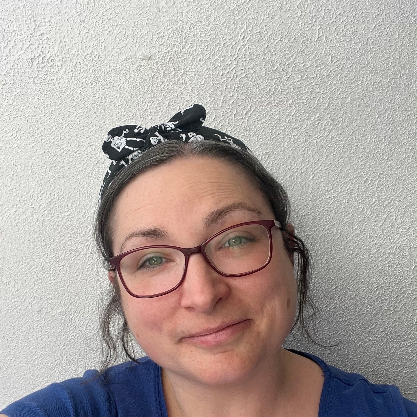 Dancing skeleton Alice band