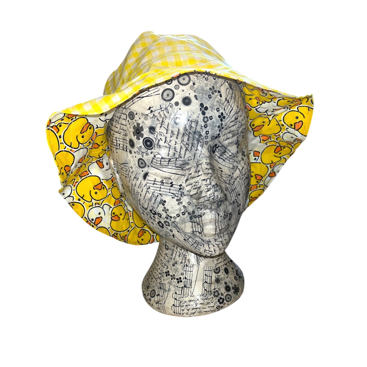 Reversible duck bucket hat