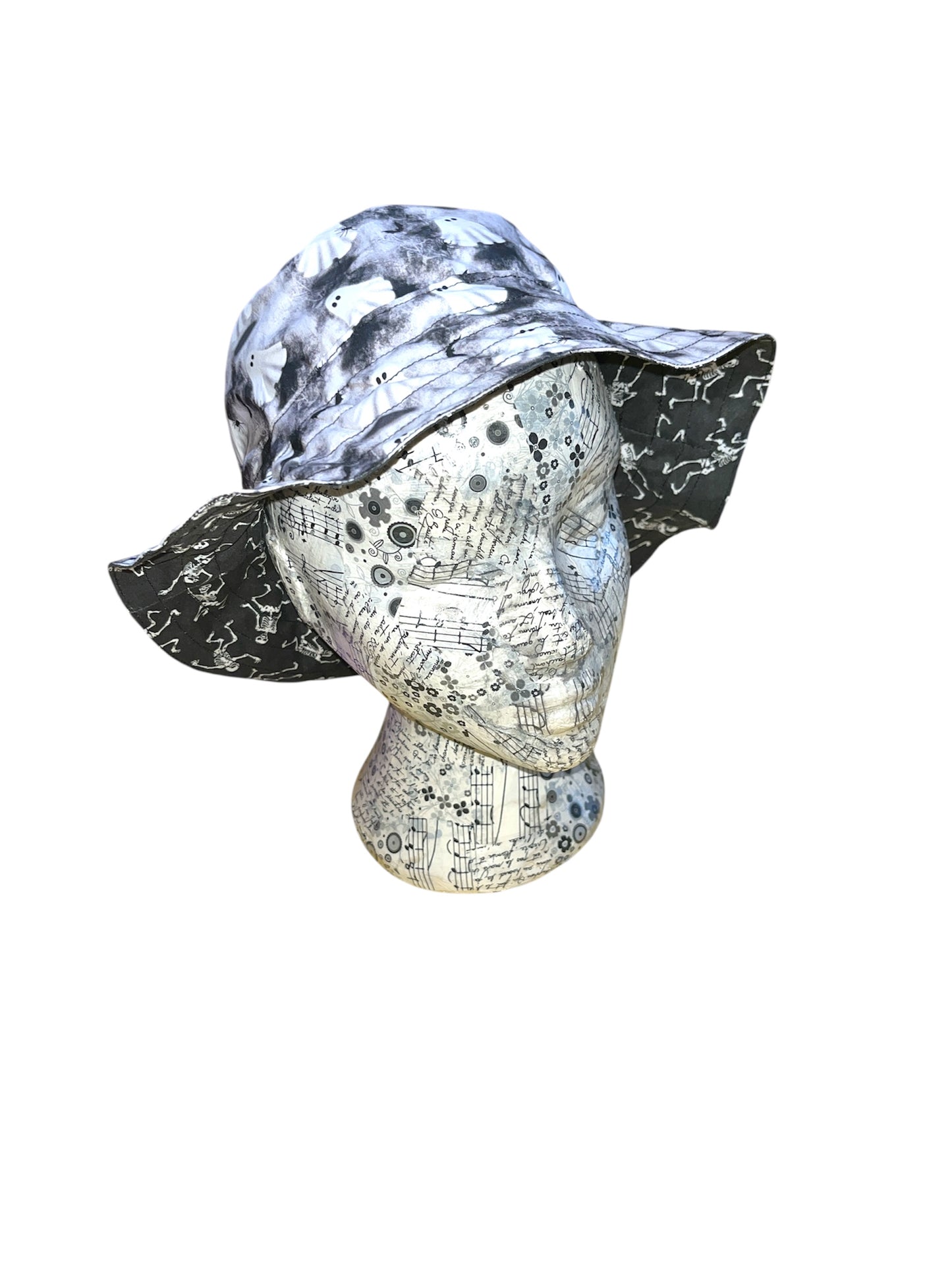 Reversible ghost and skeleton bucket hat