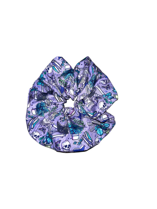 Book reading skeleton scrunchies