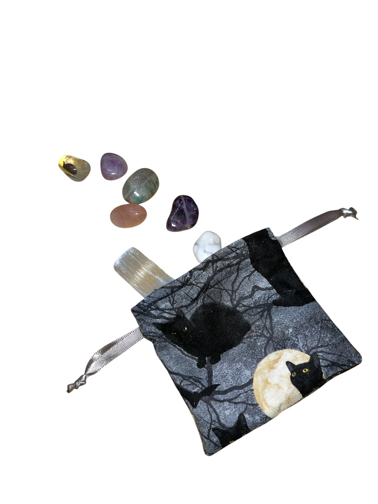 Small crystal pouches