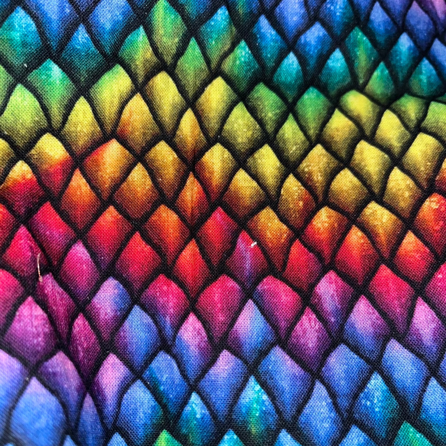 Dragon scale laces