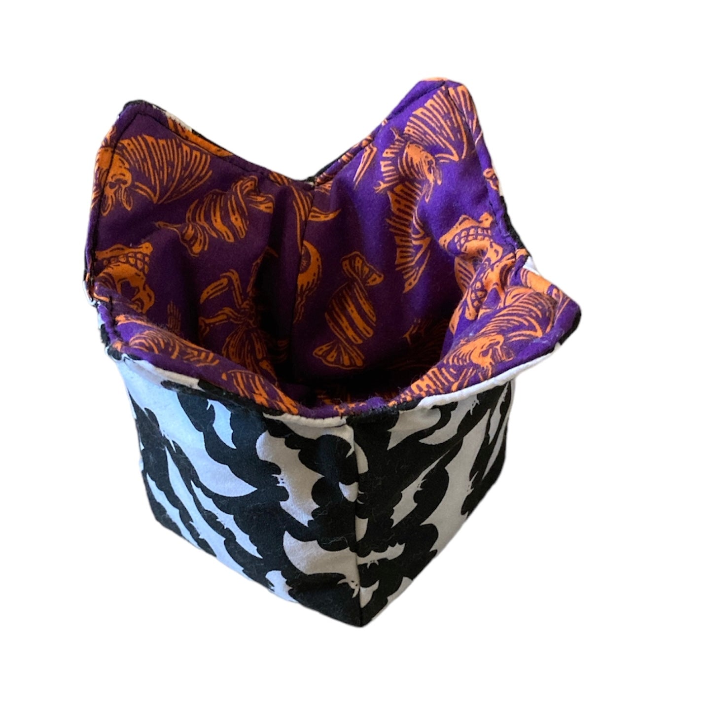 Alternative fabrics ice cream or noodle pot holder