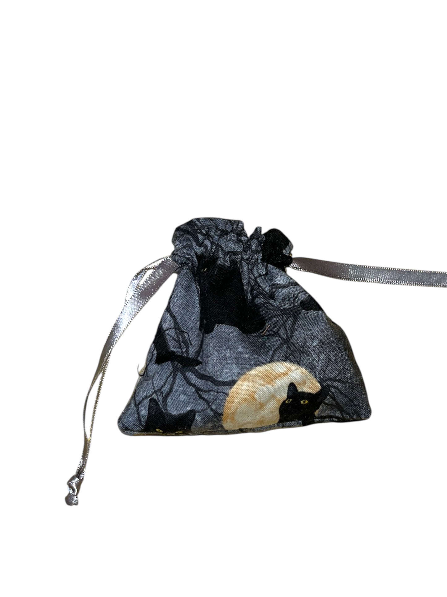 Small crystal pouches