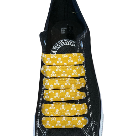 Skull and crossbones laces