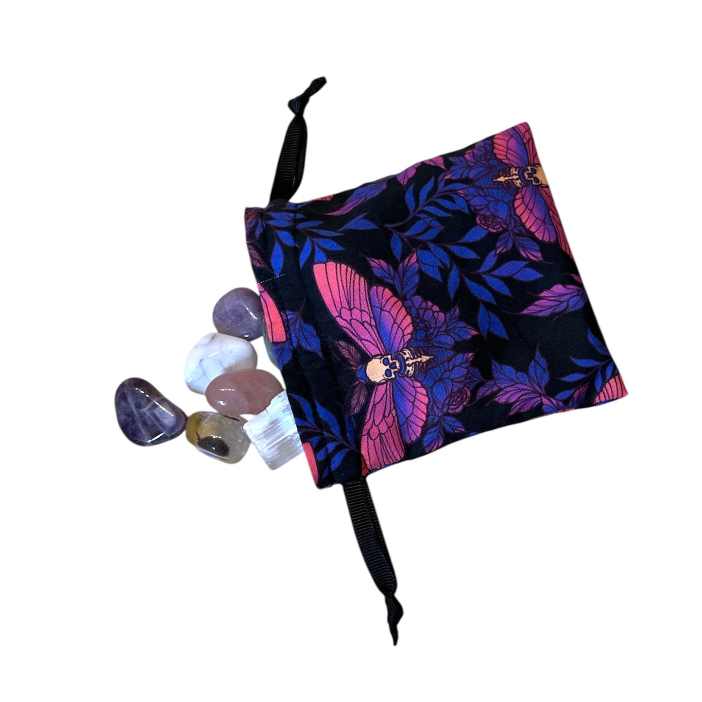Small crystal pouches