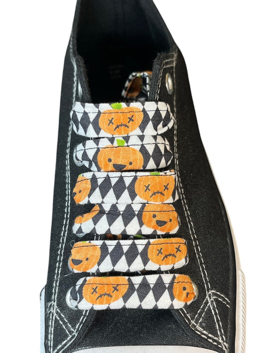 Checkerboard pumpkin laces